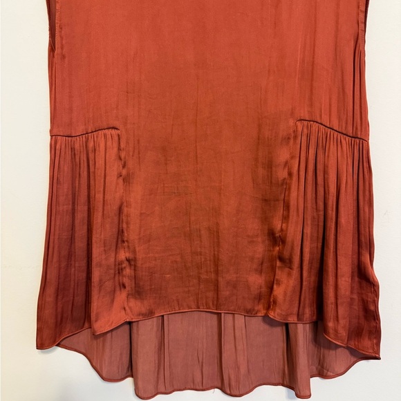 2/$15 H&M - Rust Sleeveless Blouse Top - Picture 4 of 8